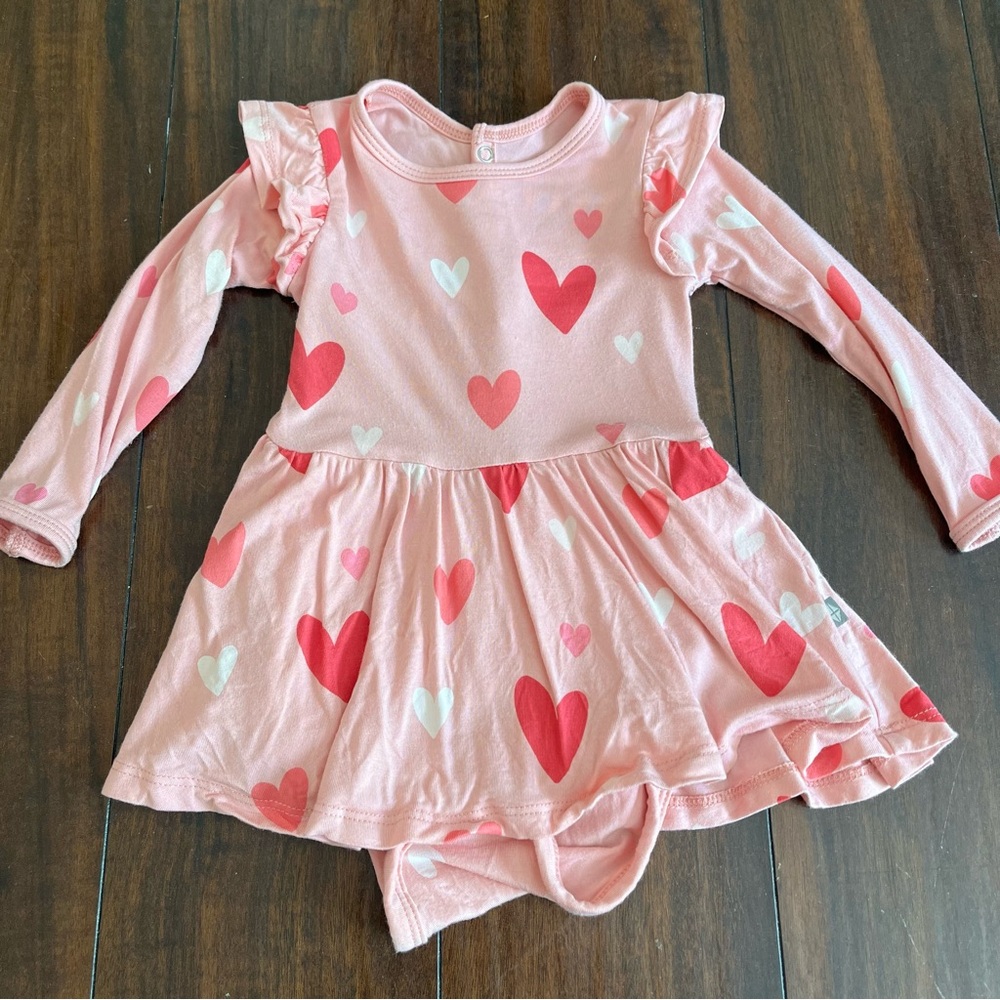 Kyte Baby crepe hearts twirl bodysuit dress